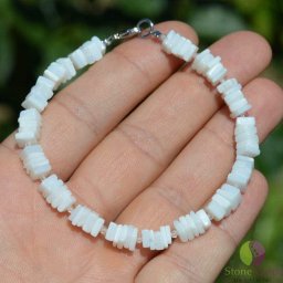 Bratara opal alb patratele 5-6mm
