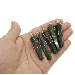 Pandantiv dublu varf lucrat manual cu sarma, jasp verde, 6cm