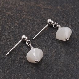 Cercei cu surub Piatra Lunii romb cu Argint 925, 8mm