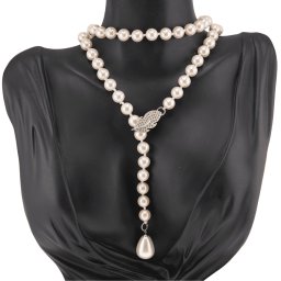 Colier reglabil cu Perle de Mallorca crem si accesoriu pana argintie, 8mm