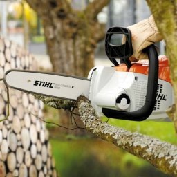Motoferastrau cu acumulator STIHL MSA 160 C-B