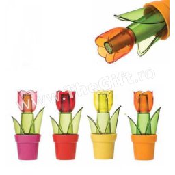 Solnita, pipernita in forma de floare in ghiveci