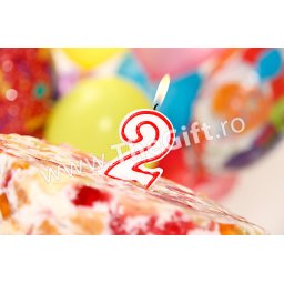 Lumanare aniversara, in forma de cifra