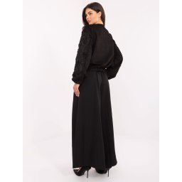 Pantaloni negri cu picior larg