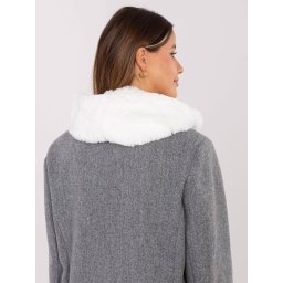 Eșarfă albă cu blană artificială
