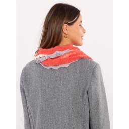 Eșarfă cu model coral