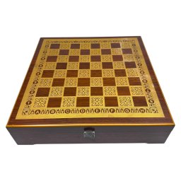 Set sah Clasic , Piese Alb Negru din Lemn + Tabla Decorata