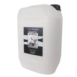 Sampon universal Iv San Bernard Bianco E Nero Milk, pentru caini si pisici, 10l