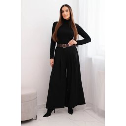 Pantaloni largi pentru femei cu curea