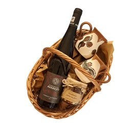 CADOU CU PRODUSE TRADIȚIONALE - vin rosu, cani de Sitar si condiment pentru vin fiert (cod CAD556)