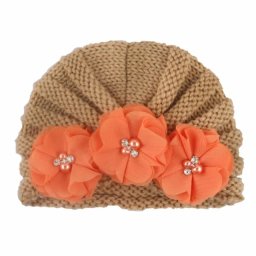 Caciulita tip turban cu floricele - Maro