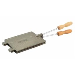 Aparat pentru Saratele, Dimensiune 16.5 X 13 cm, Maner 45 cm, din Fonta