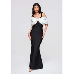 Rochie elegantă de seară cu mâneci decorative