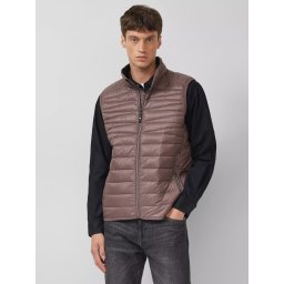 s.Oliver Vesta matlasata barbati, cu guler inalt, croiala Regular fit, Pruna (SELECTATI MARIMEA: M)
