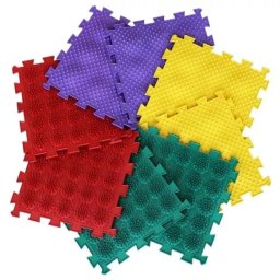 Ortho Puzzle: Set de covorașe de masaj ortopedic - 8 piese, arici