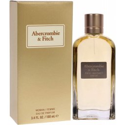 Apă de parfum First Instinct Sheer – aromă intensă și persistentă