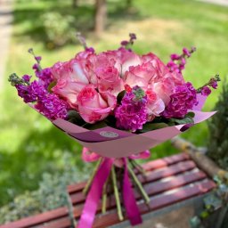 Buchet Flori “Pink Velvet Romance”