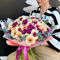 Buchet Minigerbere “Berry Cream Delight”