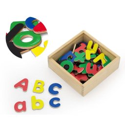 Wooden magnetic letters Viga
