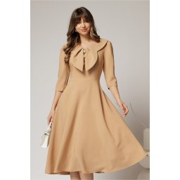 Rochie bej clos de ocazie cu guler maxi si nasturi perluta