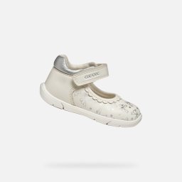 Pantofi Geox Zapito crem pentru primii pași de fete