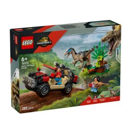 Evadare off-road din calea unui velociraptor