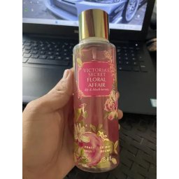 Victoria's Secret Floral Affair Lily & Blush Berries BOL W 236 ml