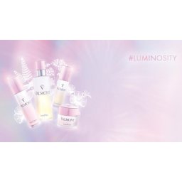 Valmont Luminosity Lumicream