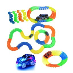 Pista flexibila pentru curse masinute 95 de piese fosforescente si Masinuta