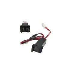 Mufa USB auto pentru montaj în bord, 2 porturi, cu capac din cauciuc (Cod 01)