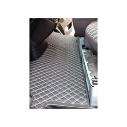 Covor auto tip romb din imitatie piele pentru Mercedes Sprinter III (2018+) MO402492