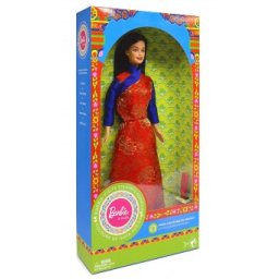Barbie Papusa Colors of India Visits Sikkim Gompas GPR24-1
