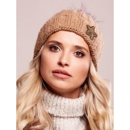 Beanie cu o culoare pompom bej