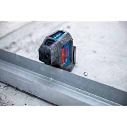 Nivela laser Bosch GPL 3 G cu 3 puncte verzi, 30 m, IP65