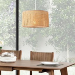 Lustra suspendata Shrewsbury bej/alb cu aspect ratan, reglabila