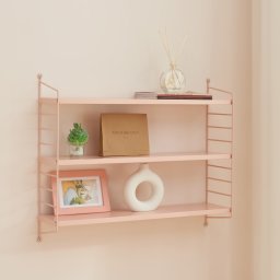 Raft de perete modular roz cu 3 polite din otel, Strängnäs