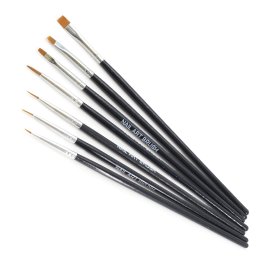 Set de pensule pentru desen black 7 buc N02704