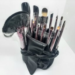 Set de pensule de machiaj, 18 bucăți, Megaga (cutie neagră)