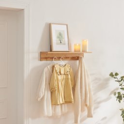 Cuier de perete din bambus cu polita si 6 carlige Fjord