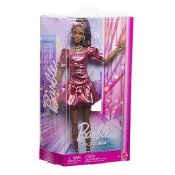Papusa Barbie Deluxe Style cu rochie roz metalizat si accesorii