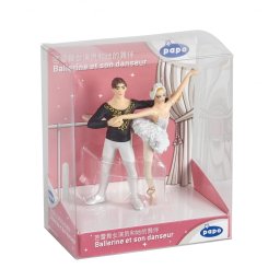 Set figurine Papo Balerina si partenerul ei pentru joc si colectie