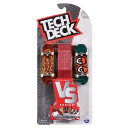 Set fingerboard Tech Deck Gonzales cu 2 placi si obstacol pentru trick-uri