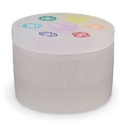 Cutie rotunda gravata cu cele sapte chakre din Selenit, 8cm