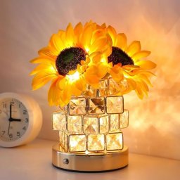 Lampa cu design elegant in forma de vaza
