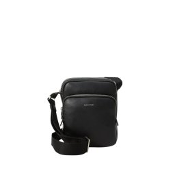 Calvin Klein Geantă de umăr 'RAISED POCKET REPORTER TRACOLLINA' negru