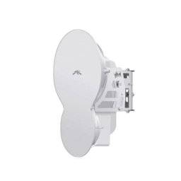 Dispozitiv de acces la internet fara fir din punct in punct cu sistem radio ,Ubiquit , 5U 5.7 6.2GHz ,Alb