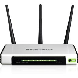 ROUTER TP-LINK; model: TL-WR941ND; MANAGEMENT; WIRELESS; PORTURI: 4 x RJ-45 10/100