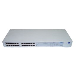 SWITCH 3COM; model: SUPERSTACK 3300; MANAGEMENT; PORT CONSOLA; PORTURI: 24 x RJ-45 10/100; REF
