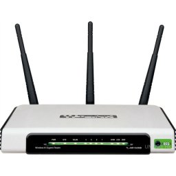 ROUTER TP-LINK; model: TL-WR1043ND; MANAGEMENT; WIRELESS; PORTURI: 4 x RJ-45 10/100/1000