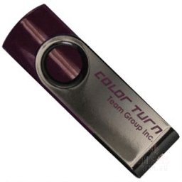 USB STICK TEAM; model: E902; capacitate: 32 GB; interfata: 2.0; culoare: ARGINTIU
